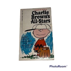Vintage 1966 Charlie Brown signet book by Charles M. Schulz